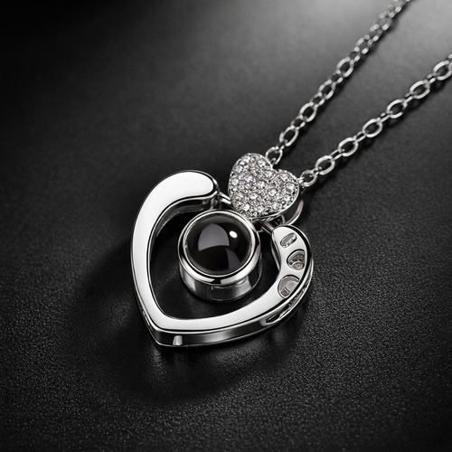 Collar que dice Te quiero en 100 idiomas